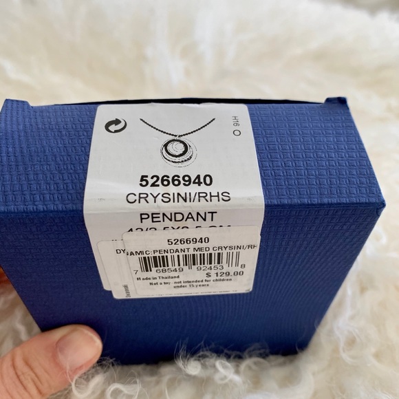 Swarovski pendant necklace - Picture 5 of 5